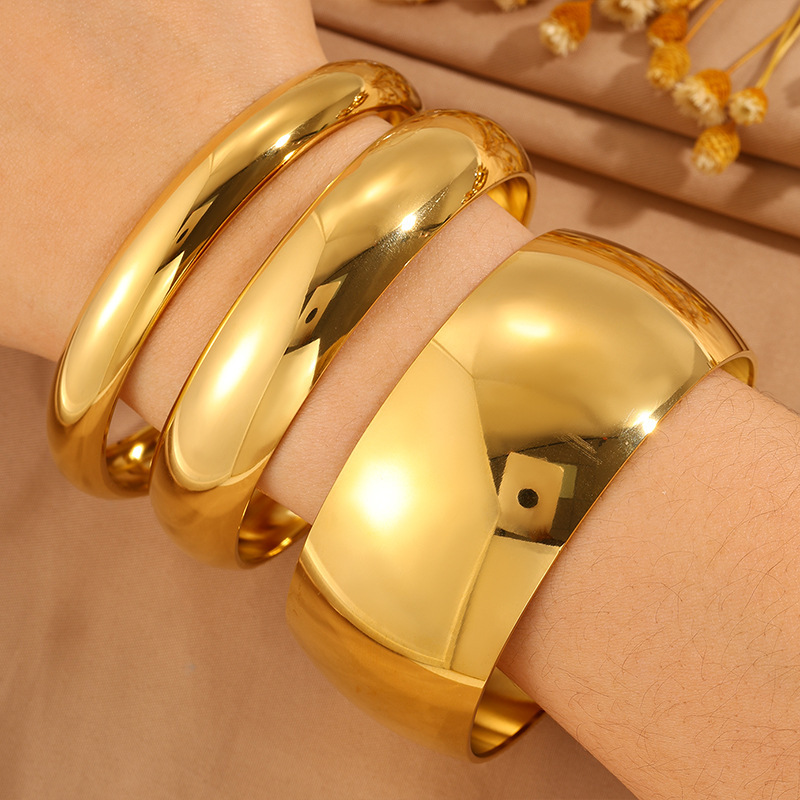 Moms Non-fading Titanium Steel Bracelet Round Bangle - Image 2