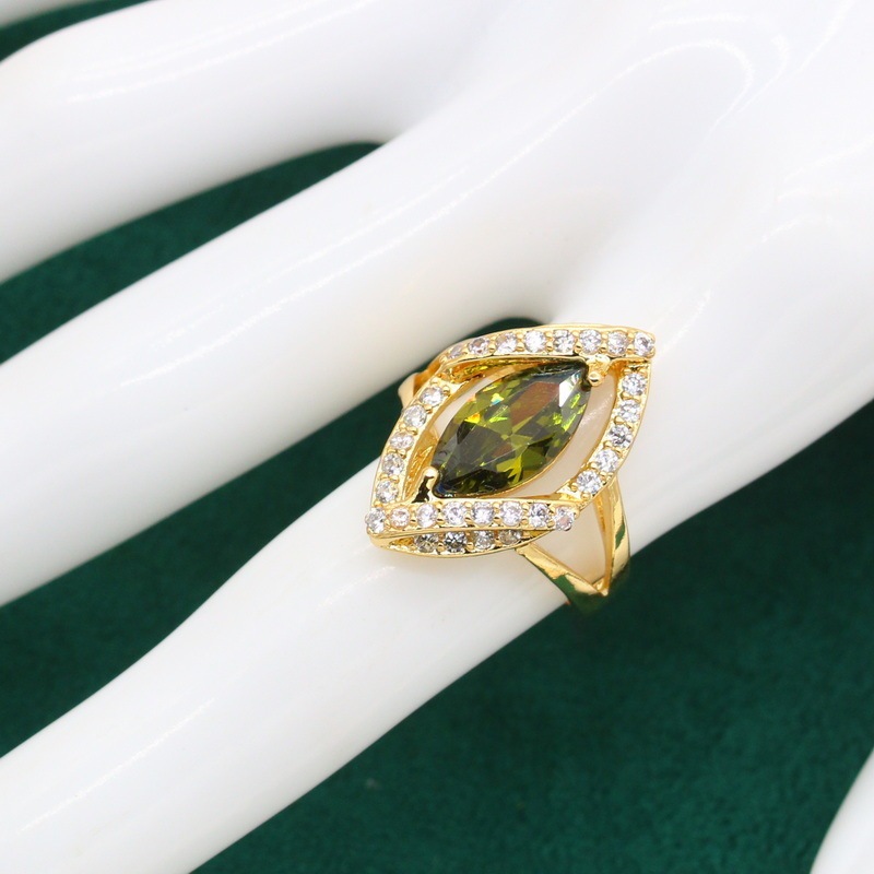 Anti-allergy AAA Zircon Bracelet Necklace Earring Ring Gold Ornament Suit - Image 3