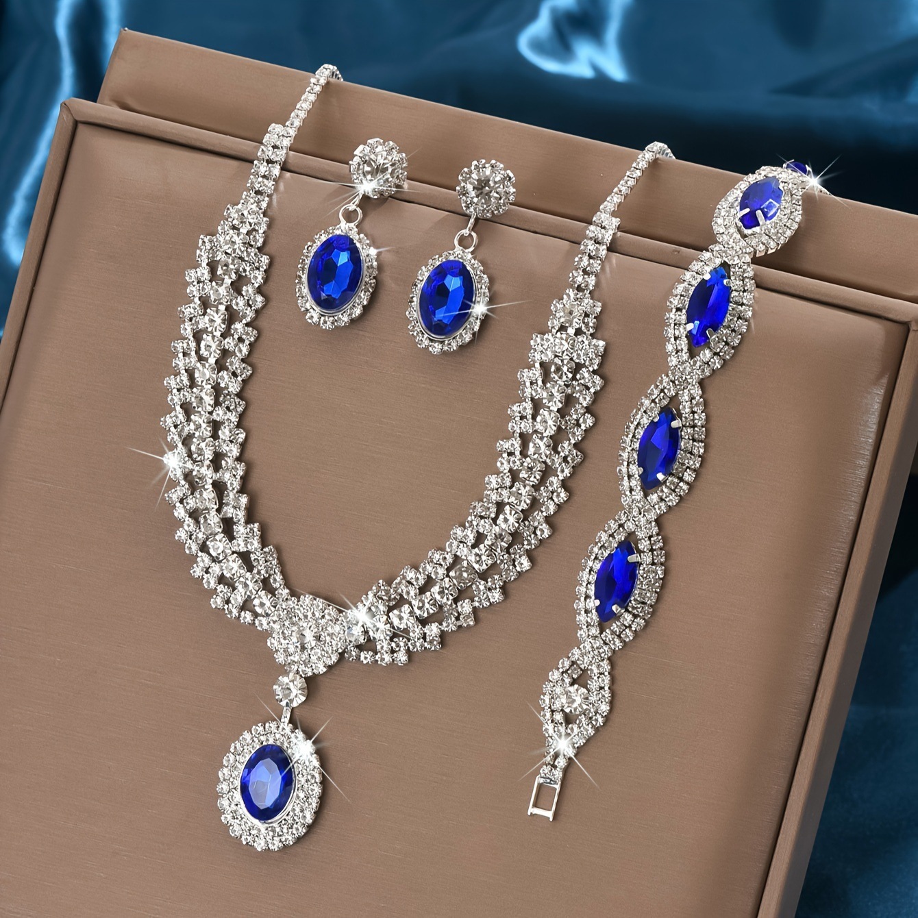 New European And American Style Elegant Luxury Sapphire Necklace Set Of Four Pieces - Image 3