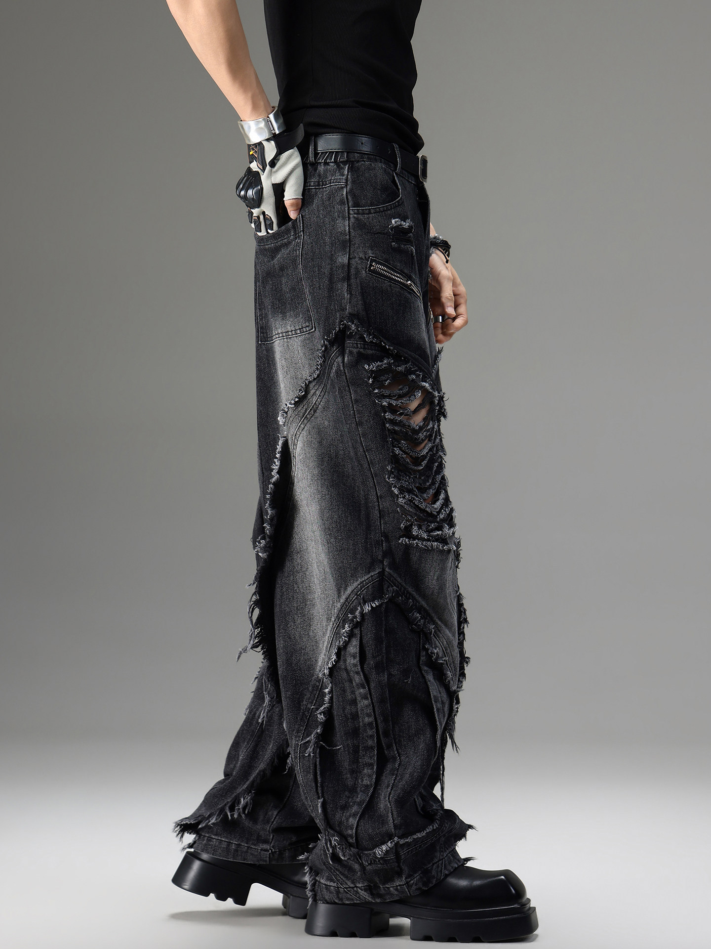 American-style Vintage Deconstructed Distressed Jeans - Image 2