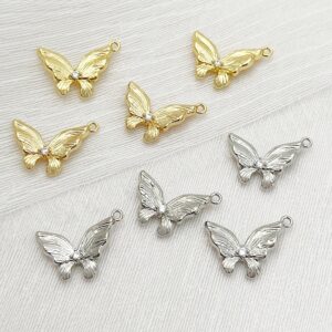 Real Gold Fine-grain Three-dimensional Slanted Butterfly Pendant